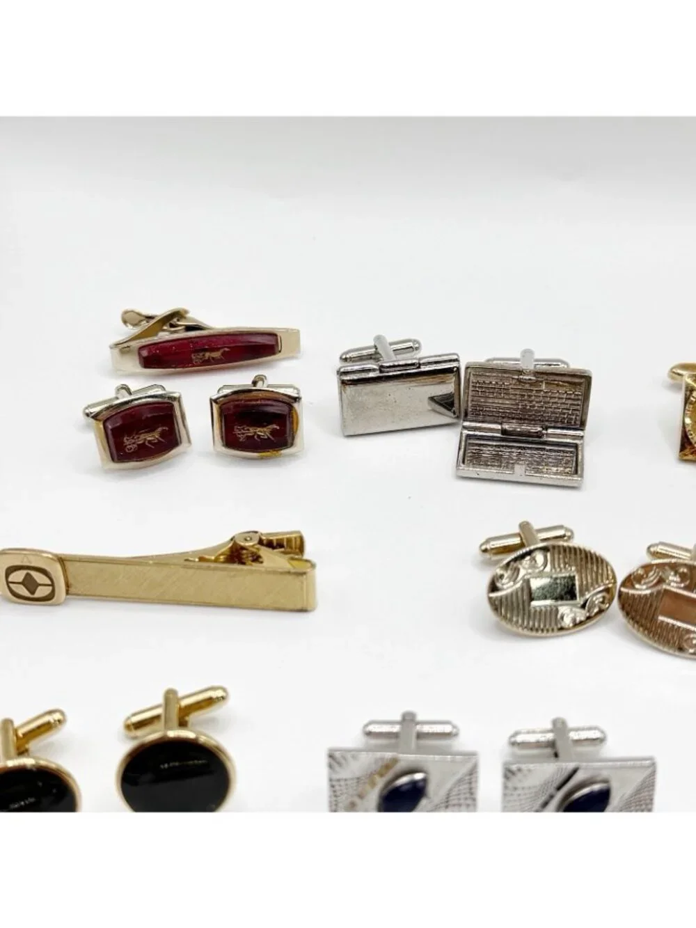 Lot Of 11 Cufflinks And 2 Tie Clips Swank, Simmons, Unsigned, Kreisler‎